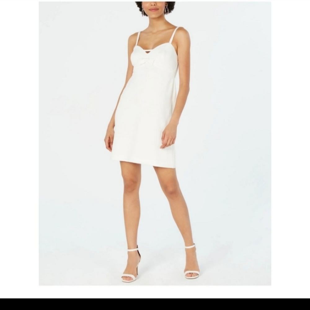 BETSEY JOHNSON SCUBA BOW DRESS Vanilla Size 4 BNWT Limited Edition SO